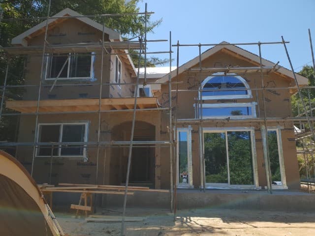 Gallery Image 0